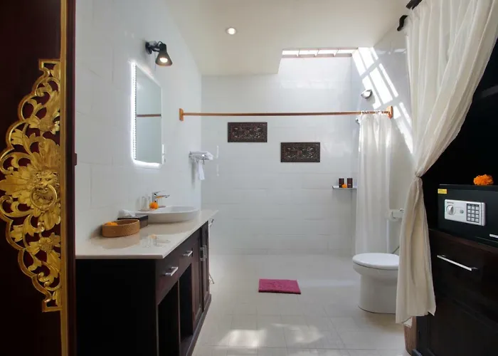 Maison d'hôtes Graha Madesimon Ketewel